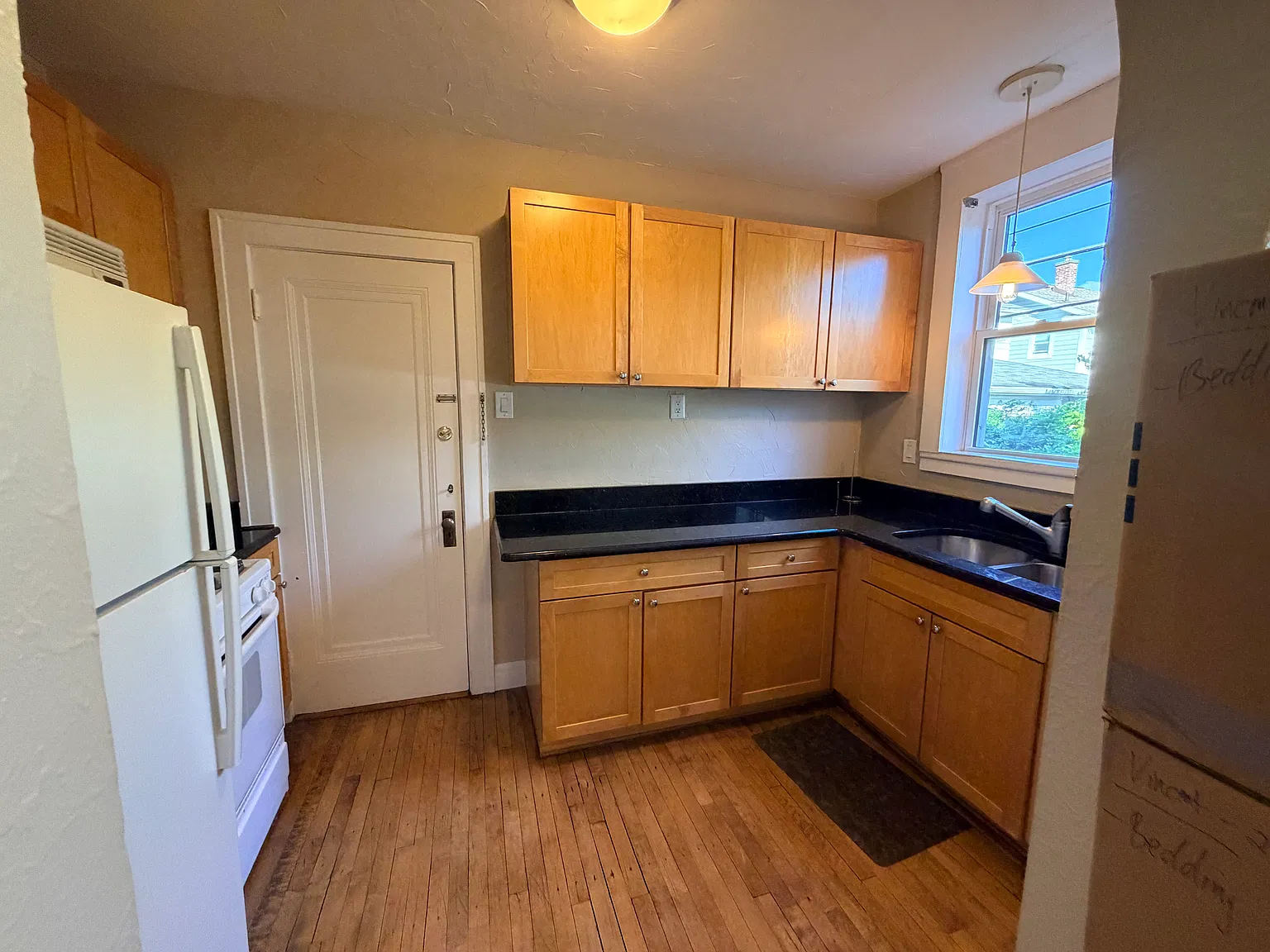 1 bed, 800 sqft, $1,500 — Photo 4