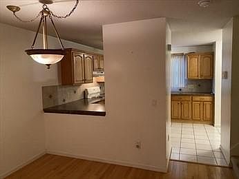 5th image of 1603 Plainfield Pike #5