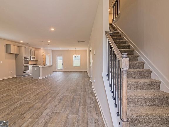 6th image of this home