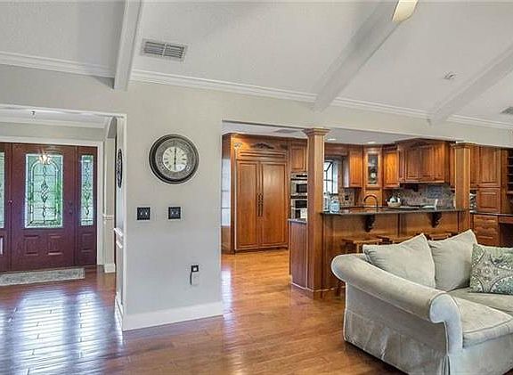 3rd image of 287 Haverclub Ct