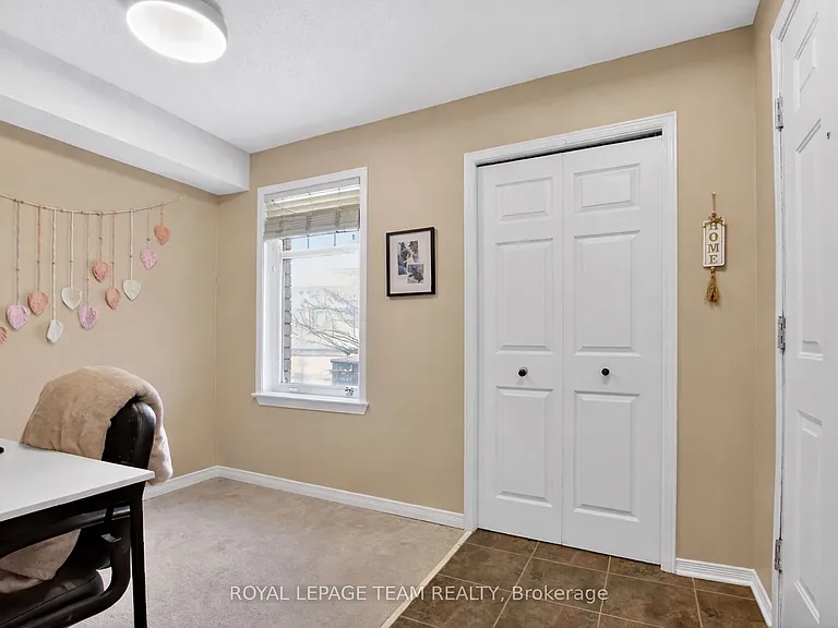 255 Deercroft Ave #1 — Photo 3