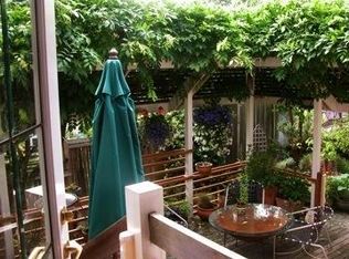 1911 3rd Ave N, Seattle, WA 98109