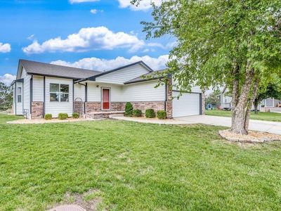 1818 N Wolfberry Ct, Andover, KS, 67002