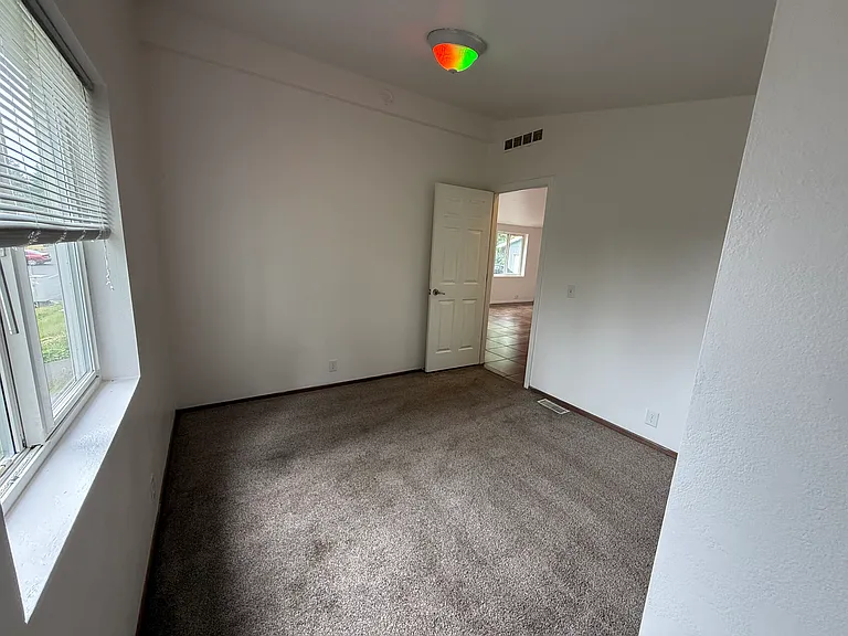 10110 217th Avenue Ct E — Photo 18