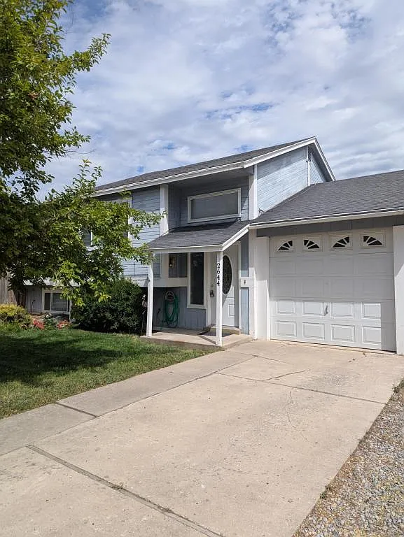 2644 N 330 E — Photo 2