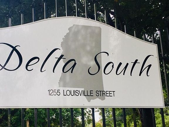 3rd image of 1255 Louisville St APT 4