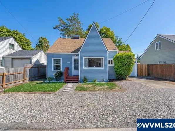 912 Edina Ln NE, Salem, OR 97301