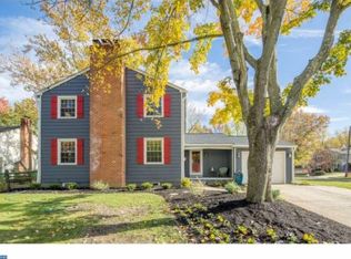 527 Tarrington Rd, Cherry Hill, NJ 08034