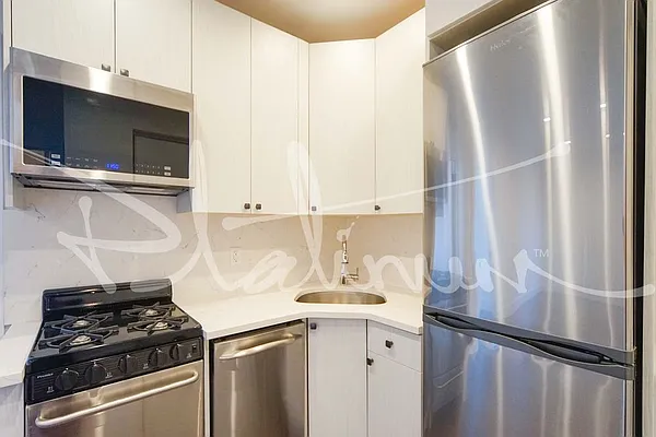 Rented by Platinum Properties | media 35