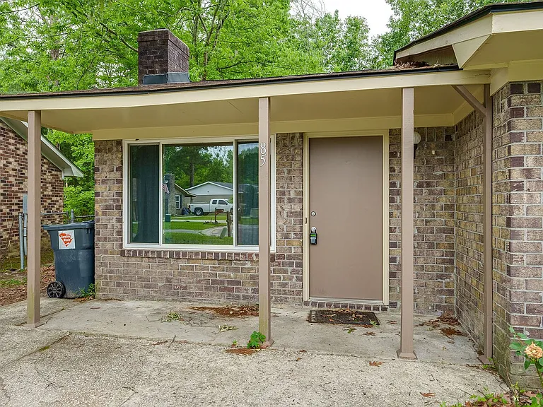 85 Tanbark Ct — Photo 2