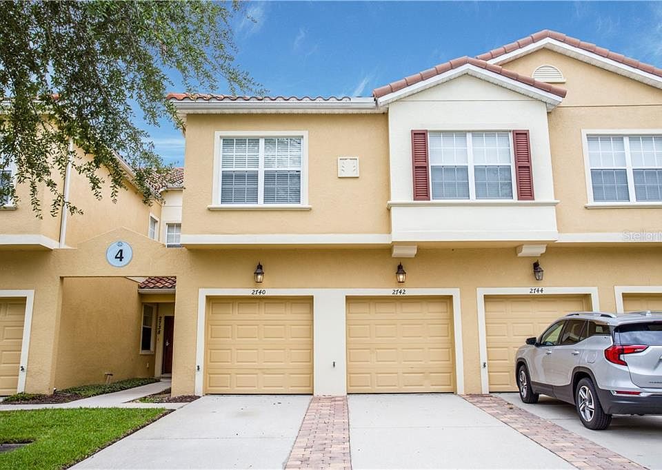 1st image of 2742 Oakwater Dr #1