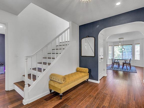 4th image of 1200 Halyard Drive
