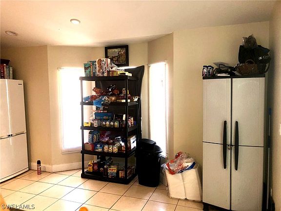 5th image of 3208 6th St W