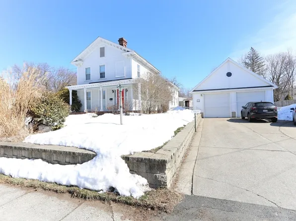 5 Maple St, South Hadley, MA 01075