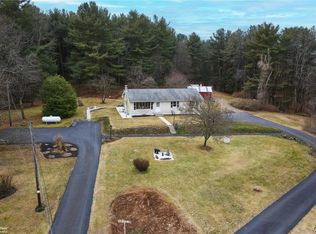 770 Dinkey Rd E, Lehighton, PA 18235