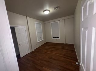 616 Kossuth St APT 1B, Bridgeport, CT 06608