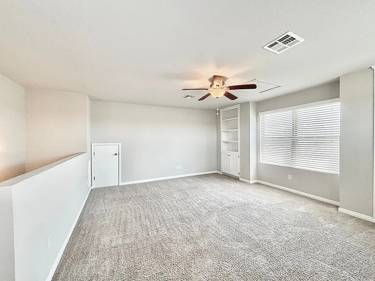 6818 Hanover Stone — Photo 14