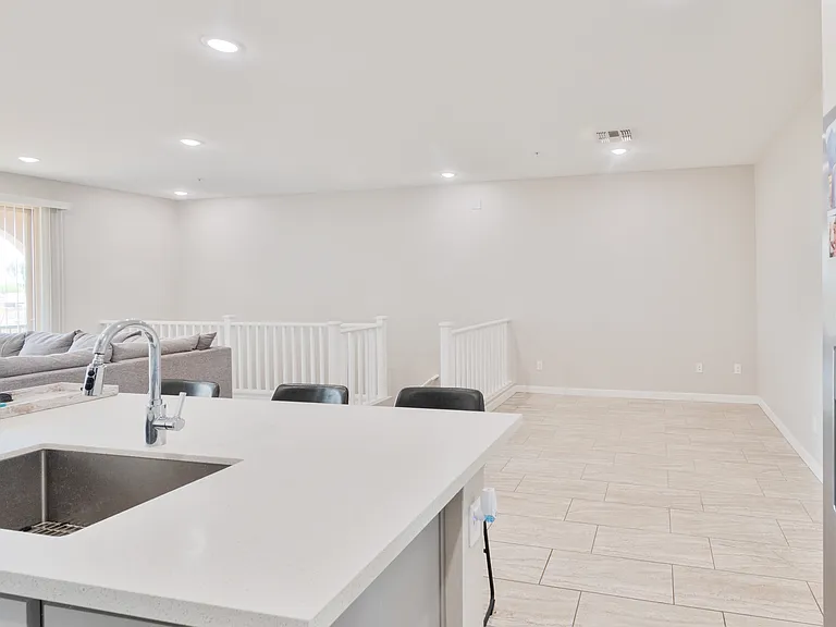 155 N Lakeview Blvd #268 — Photo 11