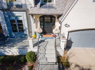 806 Randall St, Downers Grove, IL 60515