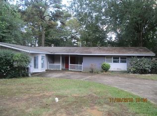 2708 Forsyth Ln, Montgomery, AL 36116
