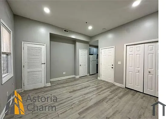 1918 N Charles St #2 — Photo 5