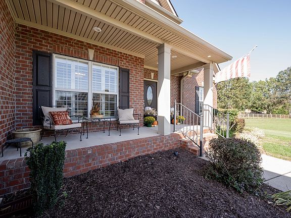 4th image of 7021 Venetian Way