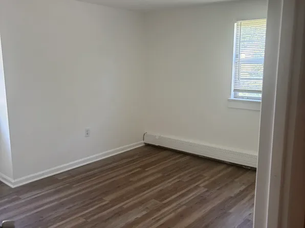 343 Summer Ave #2, Horsham, PA 19044