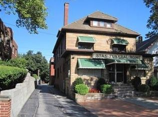 2289 Columbus Rd, Cleveland, OH 44113