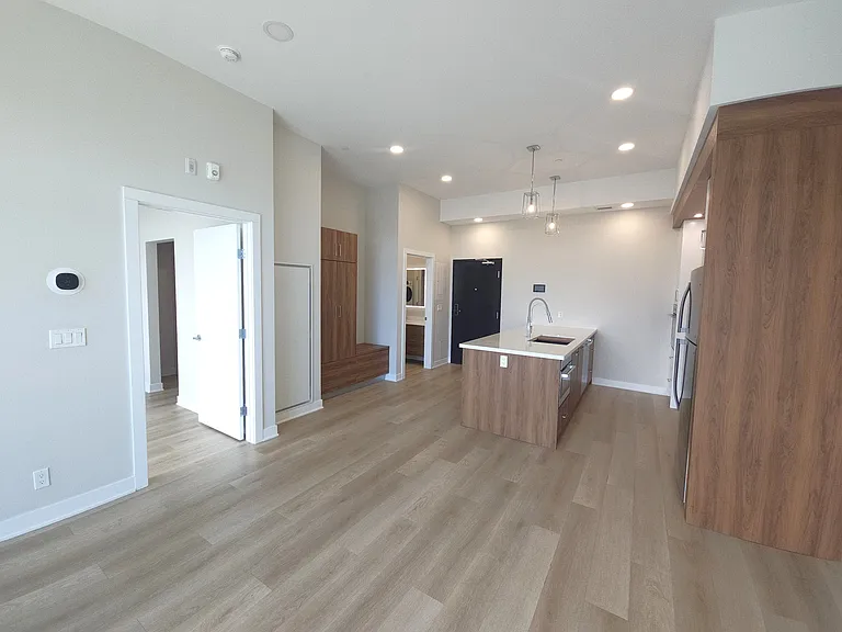 4030 University Ave NW — Photo 64