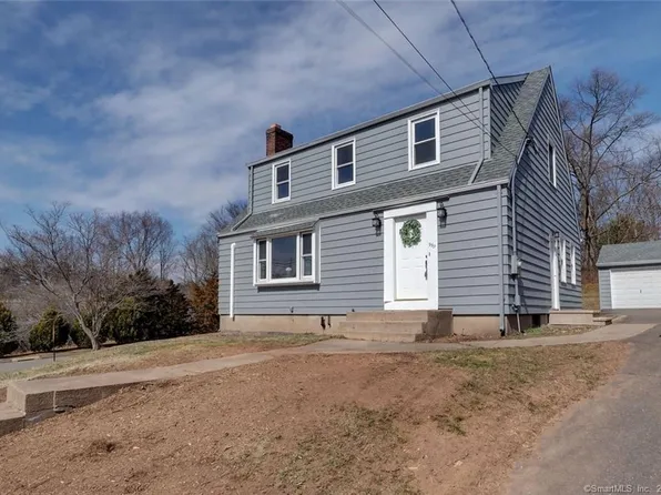 990 East Center Street, Wallingford, CT 06492