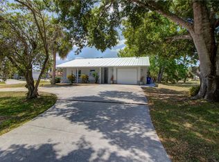819 Vocelle Ave, Sebastian, FL 32958