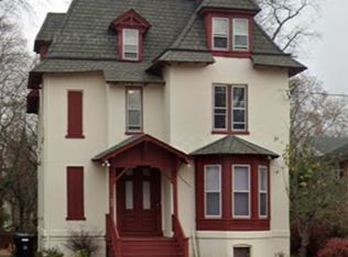 330 Franklin Pl FLOOR 3, Plainfield, NJ 07060