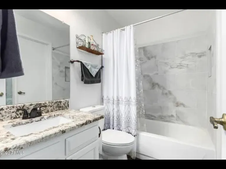 1582 W Curry Dr — Photo 10