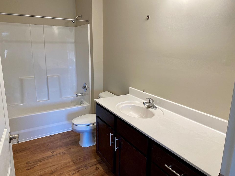 Linden Square 160 Stuard St Gaffney SC Zillow