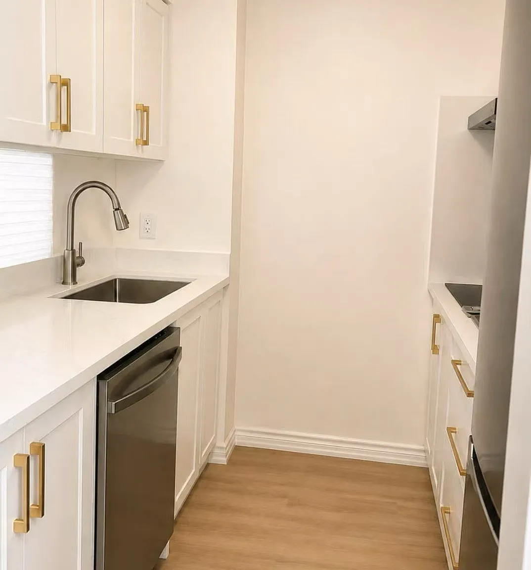 1 bed, $1,400 — Photo 4