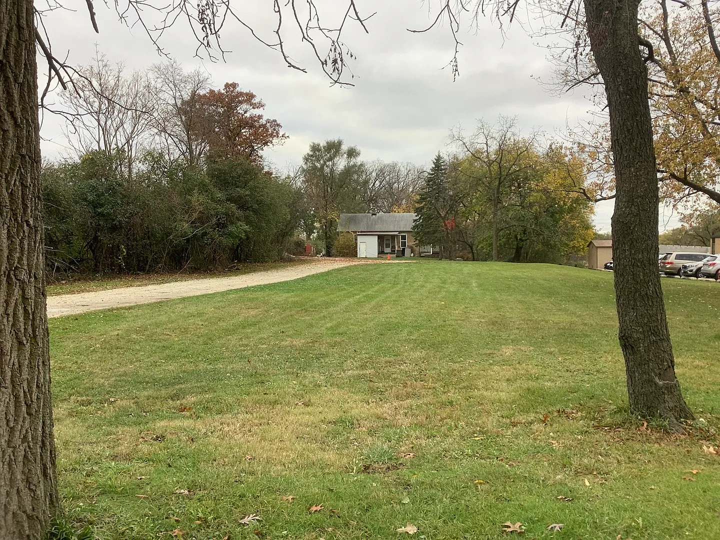 11026 S Oketo Ave photo 1