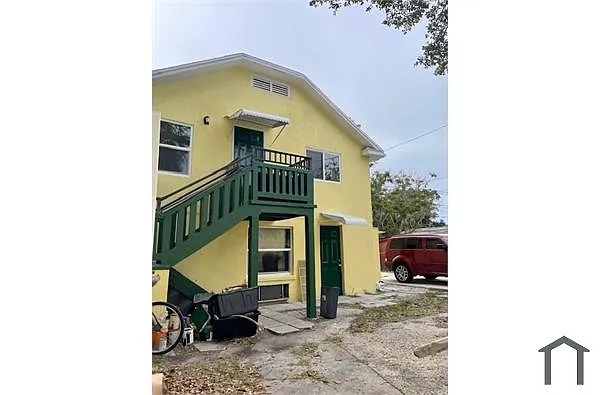 Building Photo - 808 40th Ave S #3