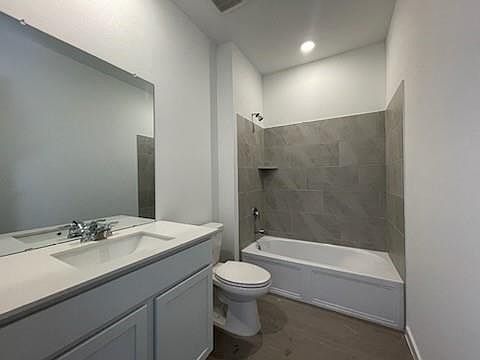 6th image of this home