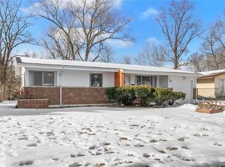 10141 Pannell Dr, Saint Louis, MO 63136
