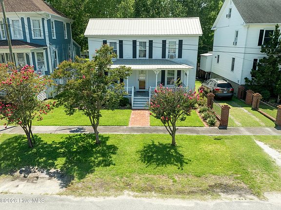 2nd image of 430 E Pungo Street