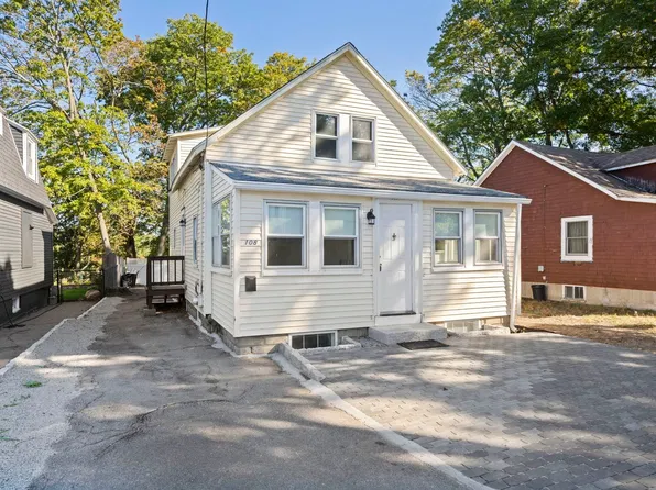 108 Palmer St, Quincy, MA 02169