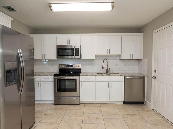 3rd image of 4721 Joyce Dr