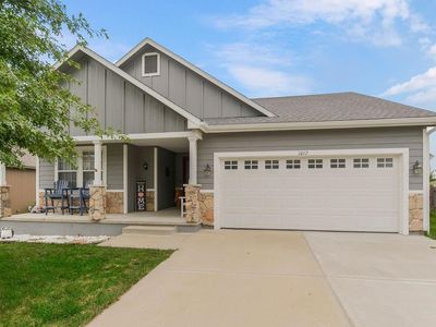 1012 Tamarisk Dr, Leavenworth, KS, 66048