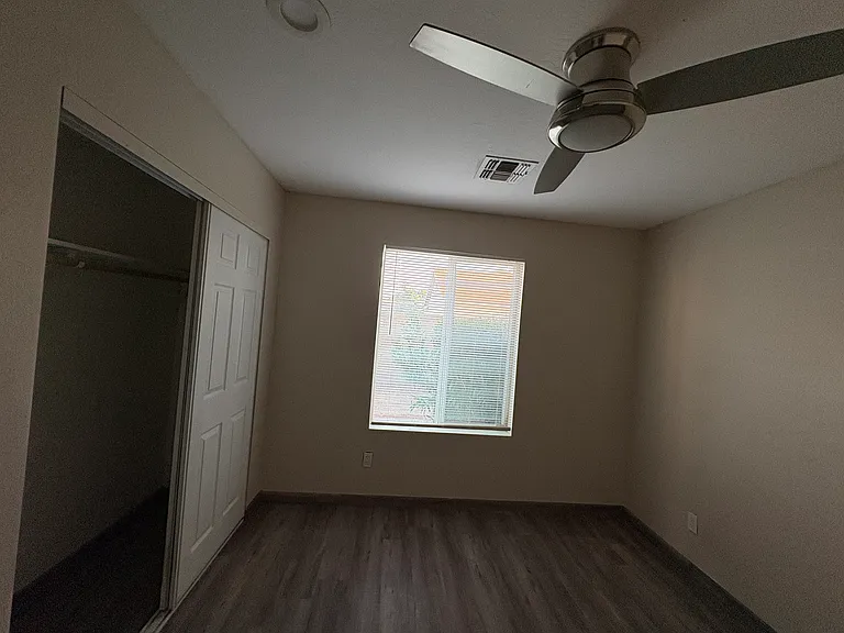 1055 N Recker Rd #1008 — Photo 25
