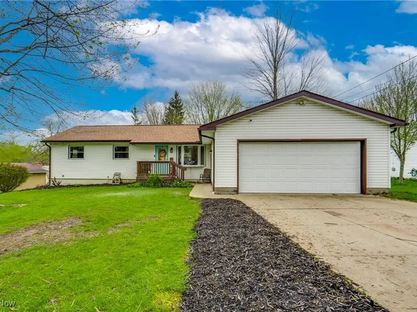 5791 Lyric Dr, Clinton, OH 44216