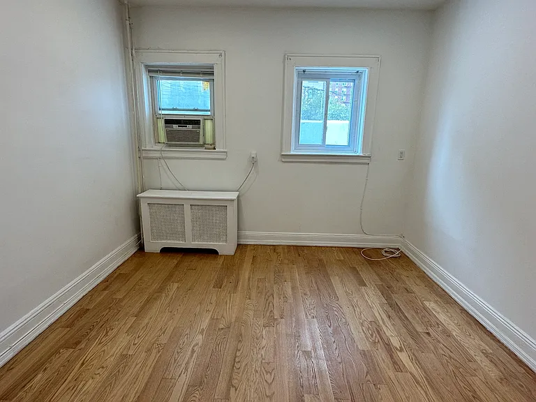 182-30 Hillside Ave #2A — Photo 4