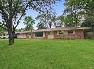2392 Sullivan Dr, Bellbrook, OH