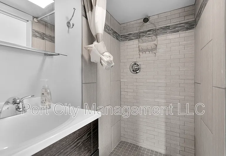 2925 Fait Ave #1 — Photo 5
