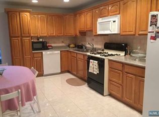 525 Harrison Ave #2F, Harrison, NJ 07029