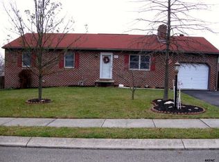 64 Lion Dr, Hanover, PA